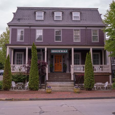 Bellevue Manor Bed & Breakfast Newport Kulesi Dış mekan fotoğraf